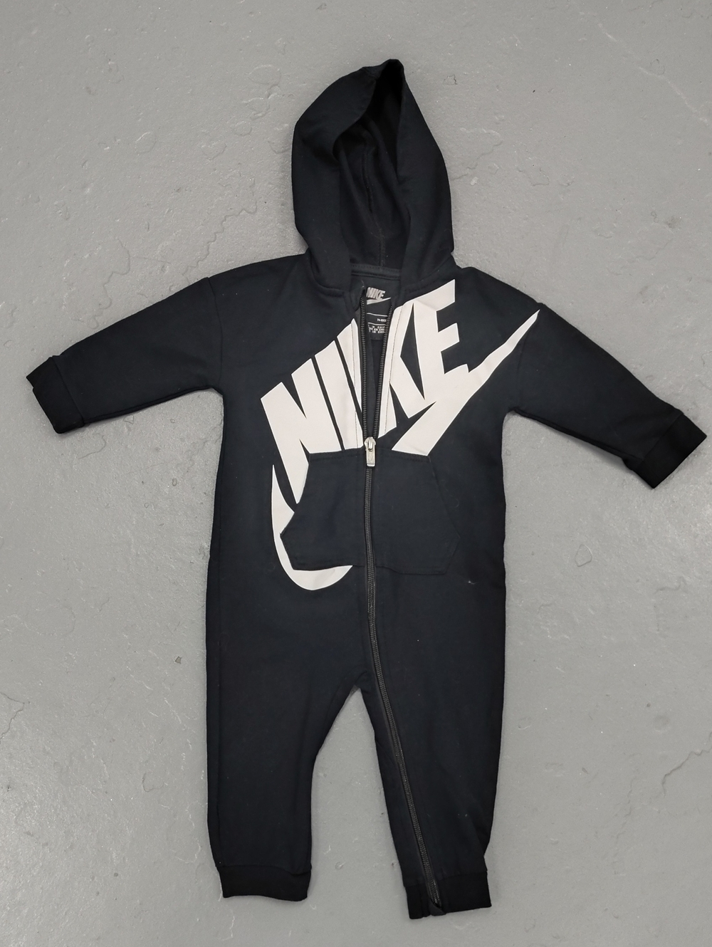 Nike Baby Hooded Coveralls Black & White Size 12 Months